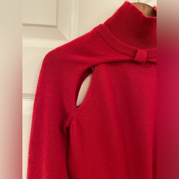 NWOT LAMB red cashmere sweater - Picture 3 of 11